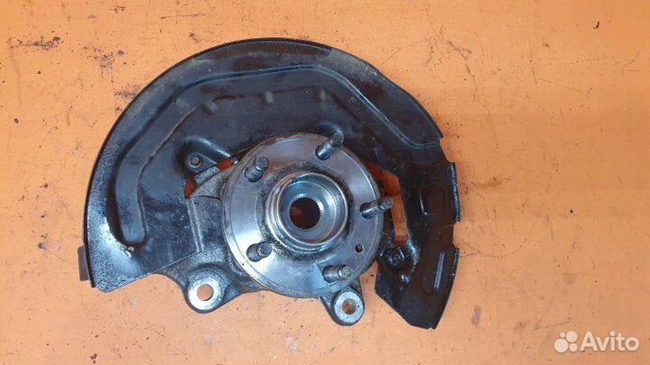 Кулак поворотный передний левый Ford Explorer U502