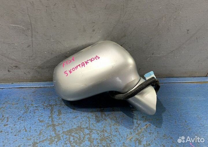 Зеркало правое Honda Civic 8 4D FD