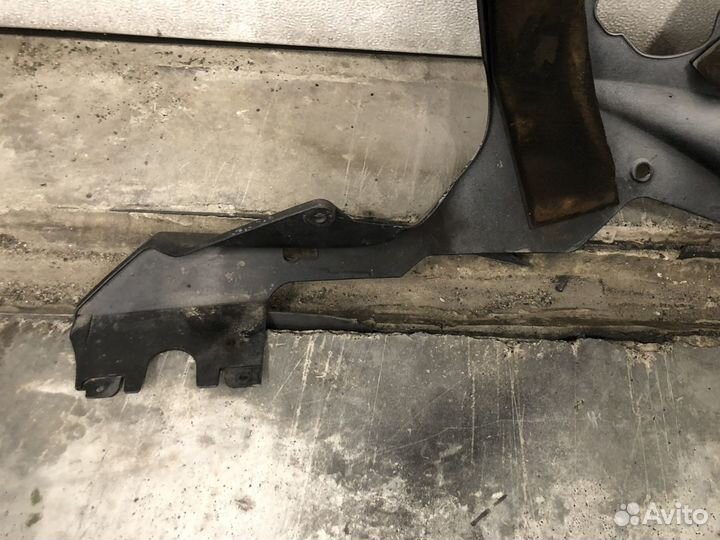 Боковина левая CBR 954 RR SC50