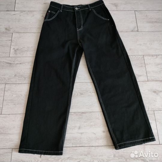 Джинсы широкие