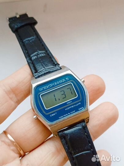 Часы СССР электроника
