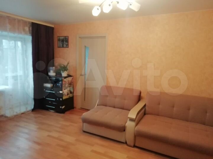 2-к. квартира, 42 м², 4/5 эт.