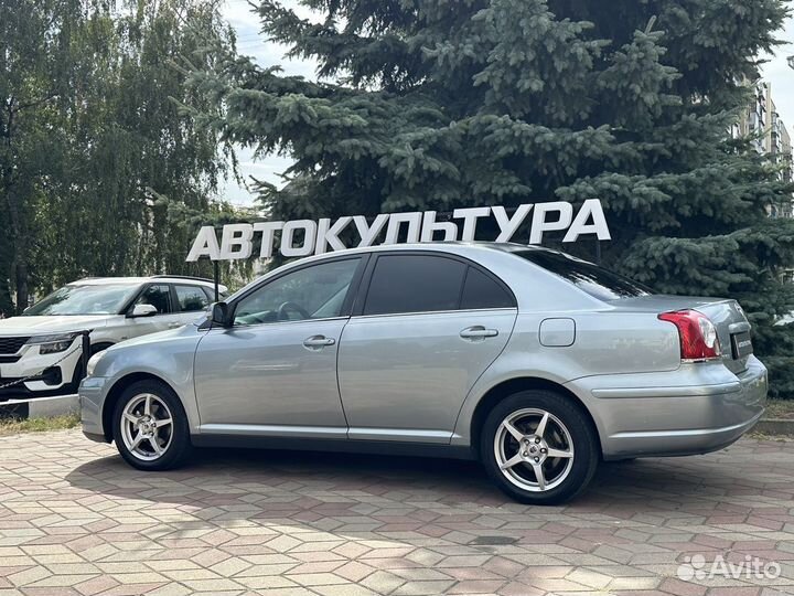 Toyota Avensis 1.8 МТ, 2008, 290 000 км