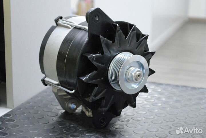 Генератор Камаз с дв. 740 Евро 2, Евро 3 новый 80А