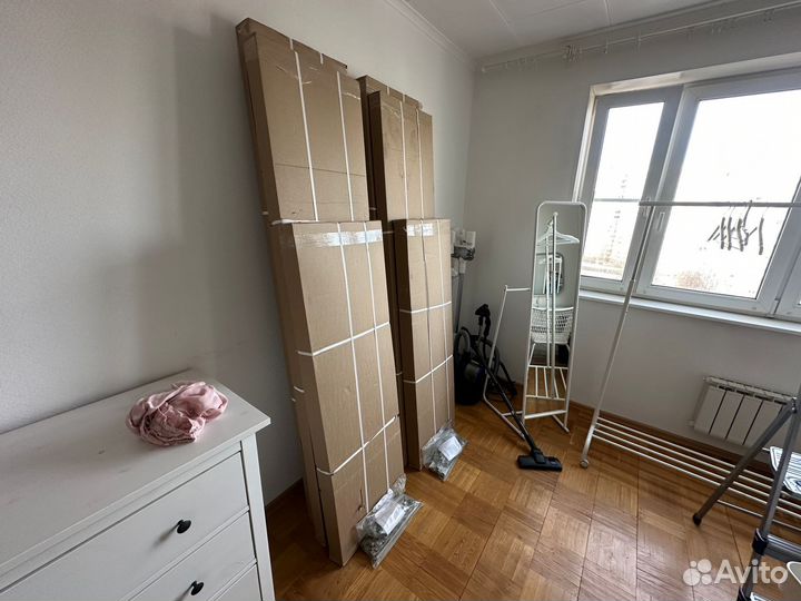 Шкаф распашной