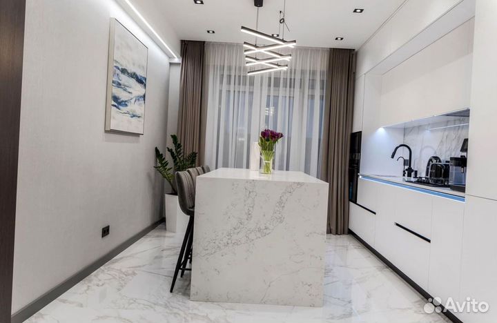 Кухня до потолка