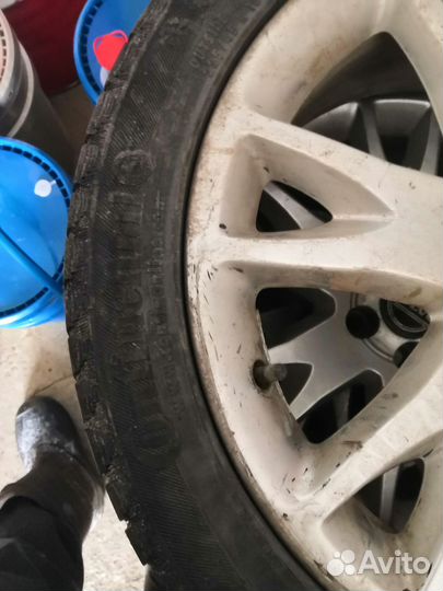 Continental ComTracWinterViking 1 225/45 R18