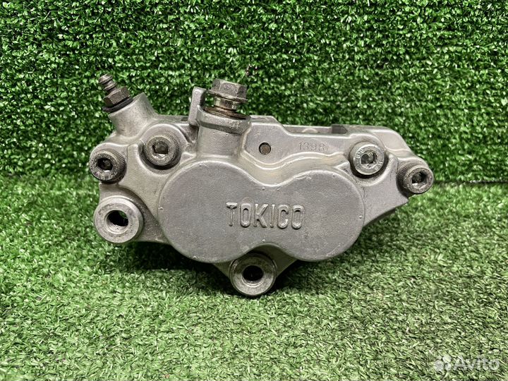 Суппорт левый Kawasaki ZXR 750 J 91-92