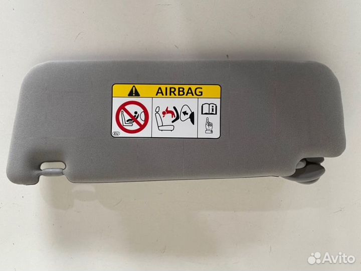 Козырек солнцезащитный правый Toyota Camry V50/V55