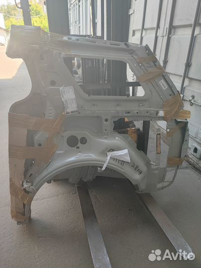 Боковина левая внут часть Kia Carnival