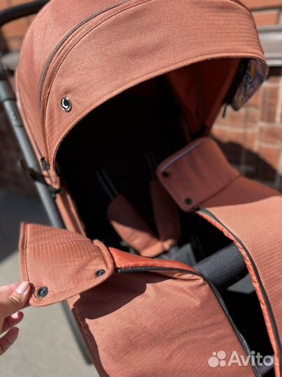 Прогулочная коляска bubago cross air