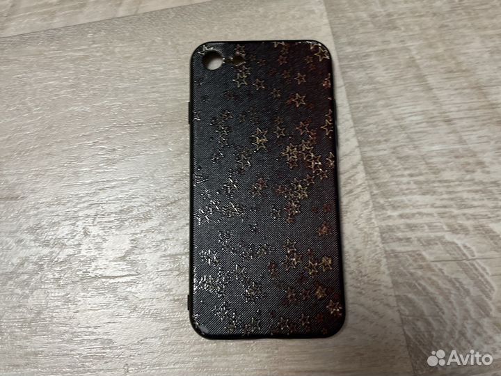 Чехол на iPhone