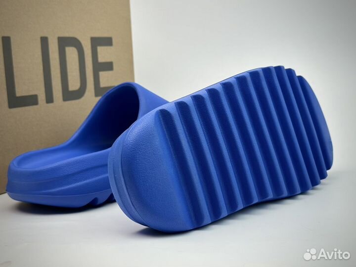 Тапочки Adidas Yeezy Slide 