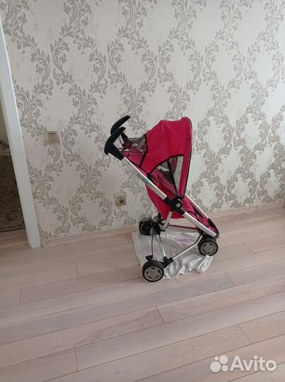 Прогулочная коляска quinny
