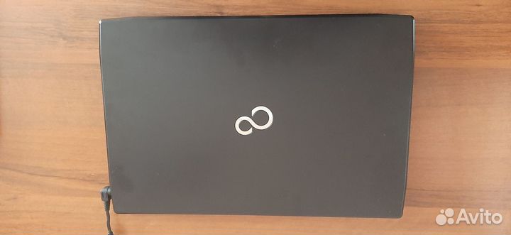 Продаю ноутбук