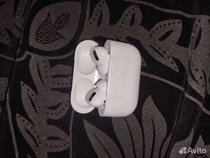 Apple airpods PRO