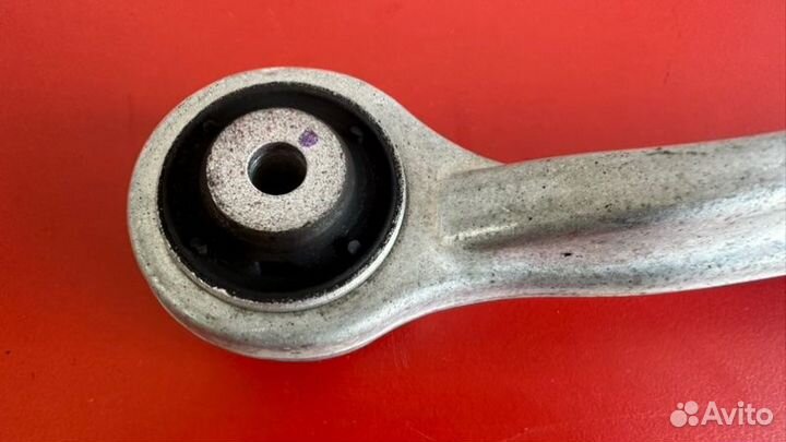 Рычаг передний правый Audi A6 C6 AUK 3.2 2008