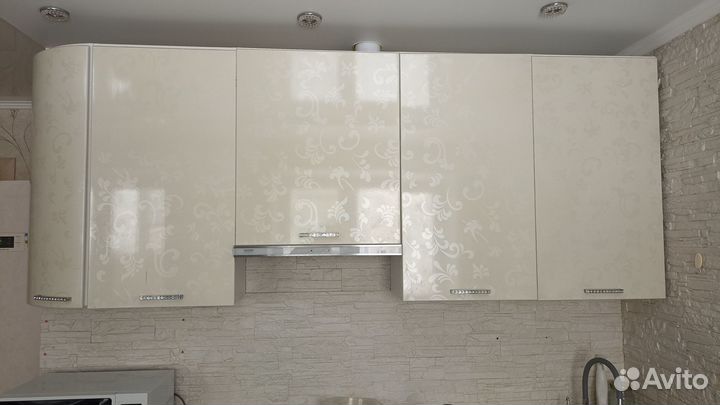 Кухонный гарнитур бу с техникой