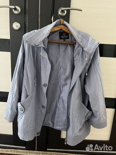 Ветровка женская 52 размер