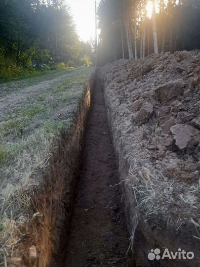 Копка траншей ручной