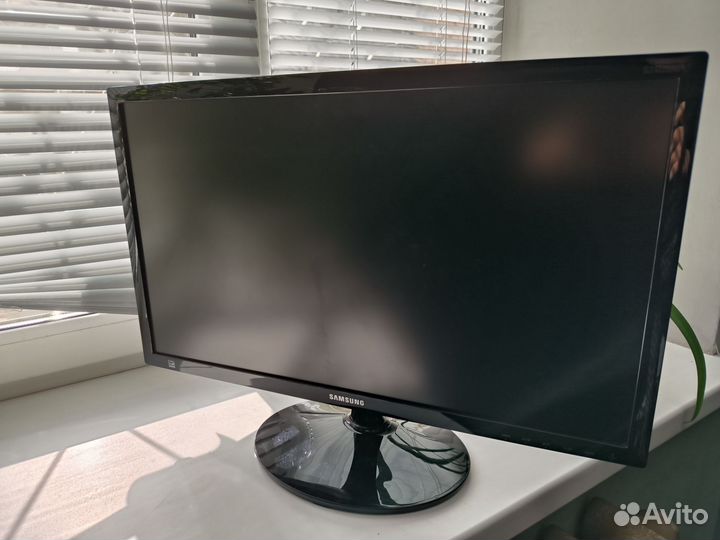 Монитор Samsung 24 дюйма hdmi