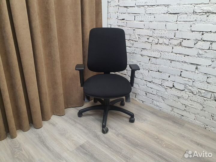 Компьютерное кресло бу