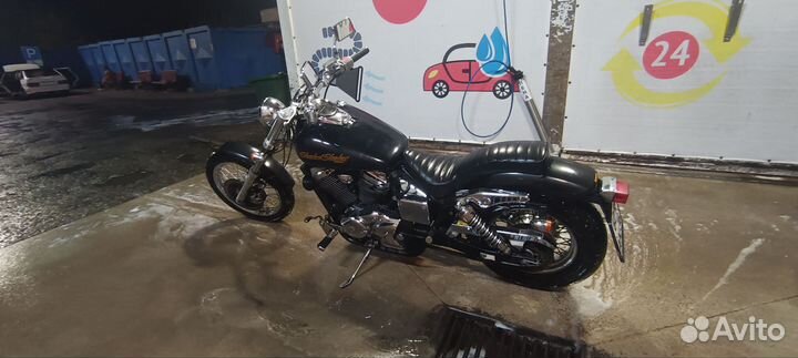 Honda Shadow Slasher 400