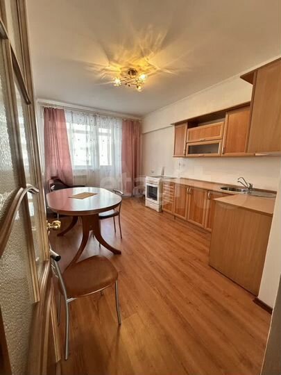 1-к. квартира, 45 м², 3/6 эт.