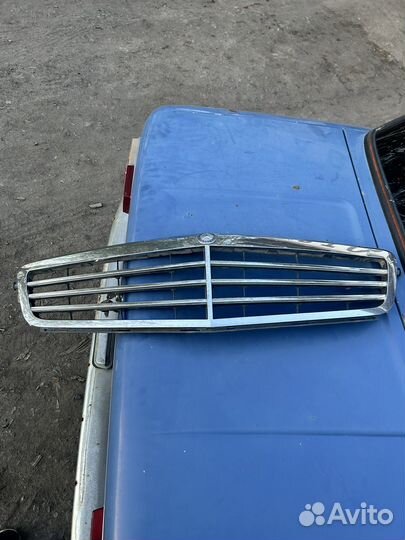 Решетка радиатора mercedes w204