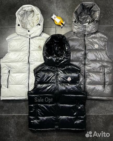 Осенняя жилетка moncler