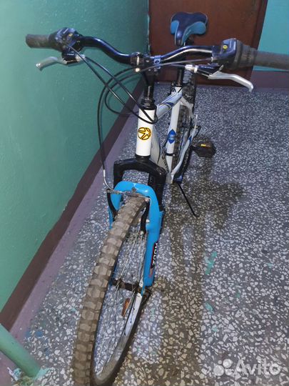 Алюминиевый велосипед Forward Apache 885