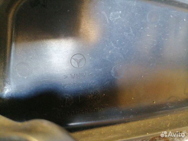 Поводок стеклоочистителя Mercedes-Benz ML350 (W164