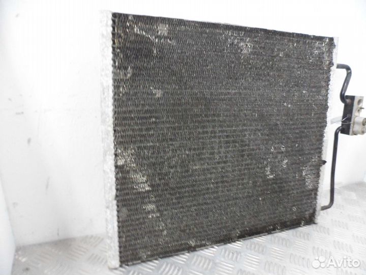 Радиатор кондиционера BMW 7-Series E38 8378439