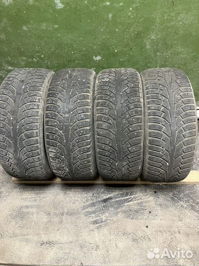 Nokian Tyres Hakkapeliitta 5 215/50 R17 95T