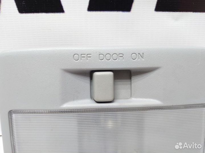 Плафон салонный Mazda 3 BK рестайлинг (2006—2009)