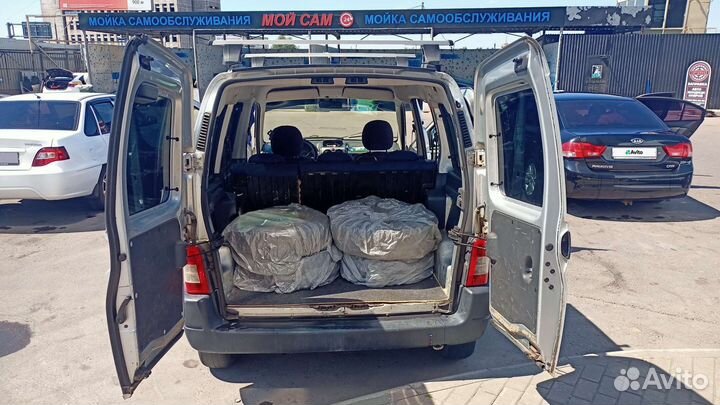 Peugeot Partner 1.4 МТ, 2008, 283 000 км