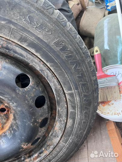 Dunlop SP Winter Ice 01 185/65 R15