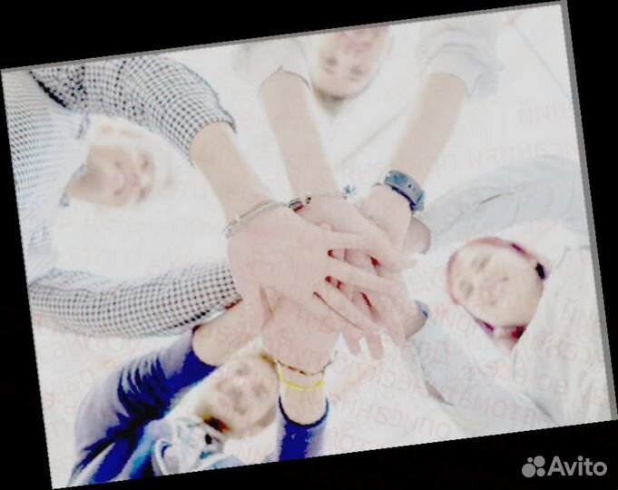 Комплектовщик на склад Еженед. вып. Спецодежда бес