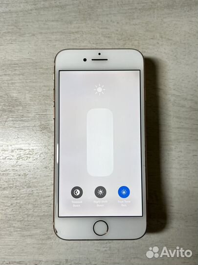 iPhone 8, 64 ГБ