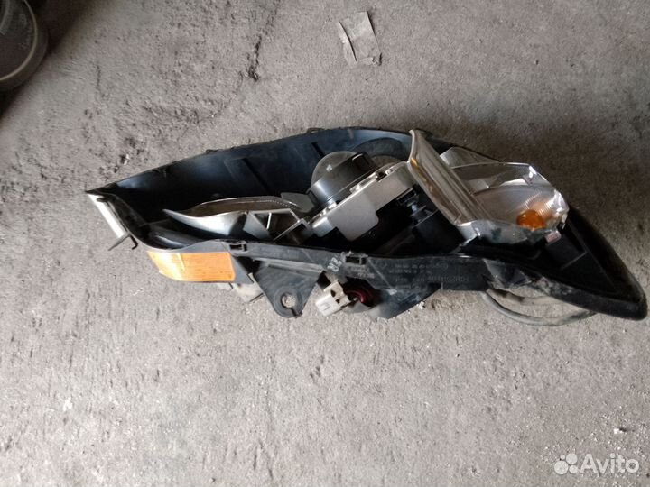 Фара субару импреза гш3