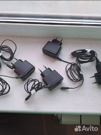 Зарядное устройство на Нокии старые