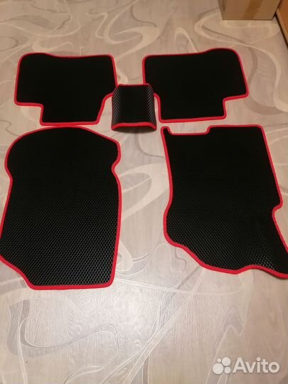 Автомобильные коврики eva