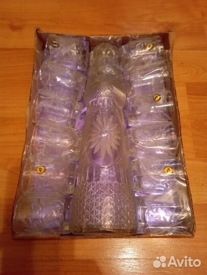 Хрустальный набор штоф и 12 стопок