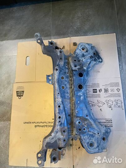 Подрамник передний RAV4 2015