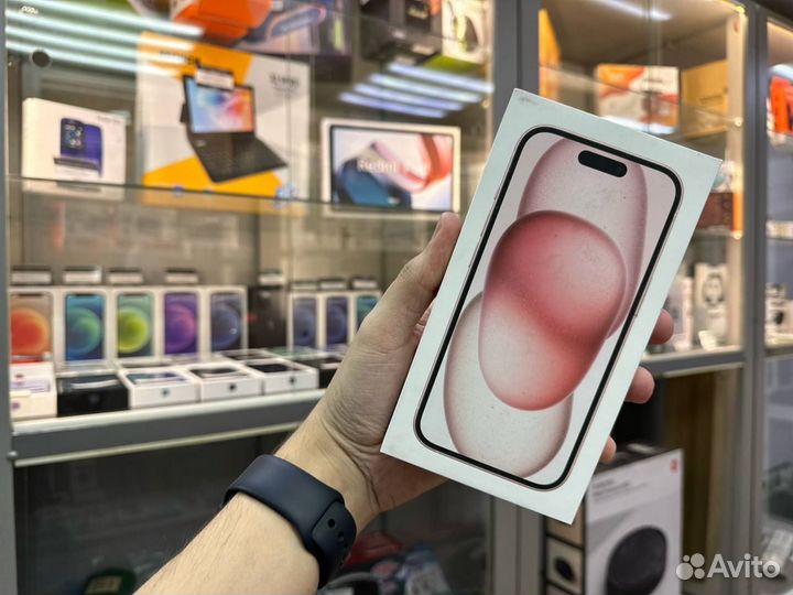 iPhone 15, 128 ГБ