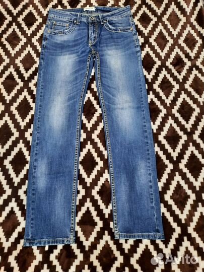 Джинсы