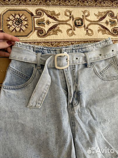 Джинсовые шорты