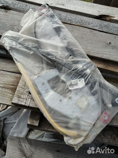 Механизм стеклоподъёмника BMW 520 (39кузов)