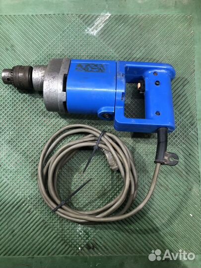 Электроинструмент