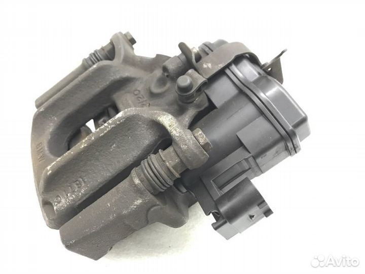 Суппорт задний левый Bmw X4 F26 2.0 2014